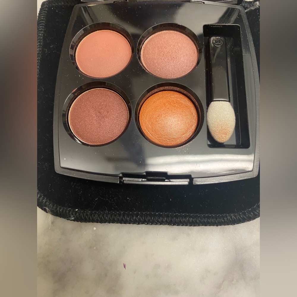 CHANEL Les 4 Ombres Quad Eyeshadow - 354 Warm Memories - Picture 3 of 4